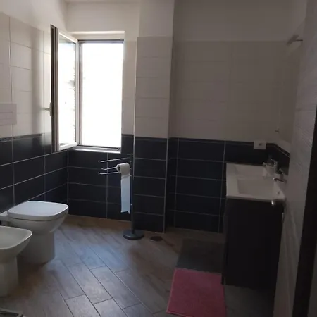 La Stanza Nel Borgo *